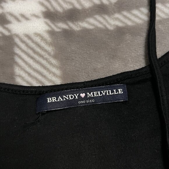 Brandy Melville Black Strappy Tank – Sleek & Minimalist ✨ - Picture 3 of 3